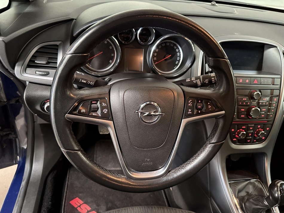 Opel Astra 1.4 T 