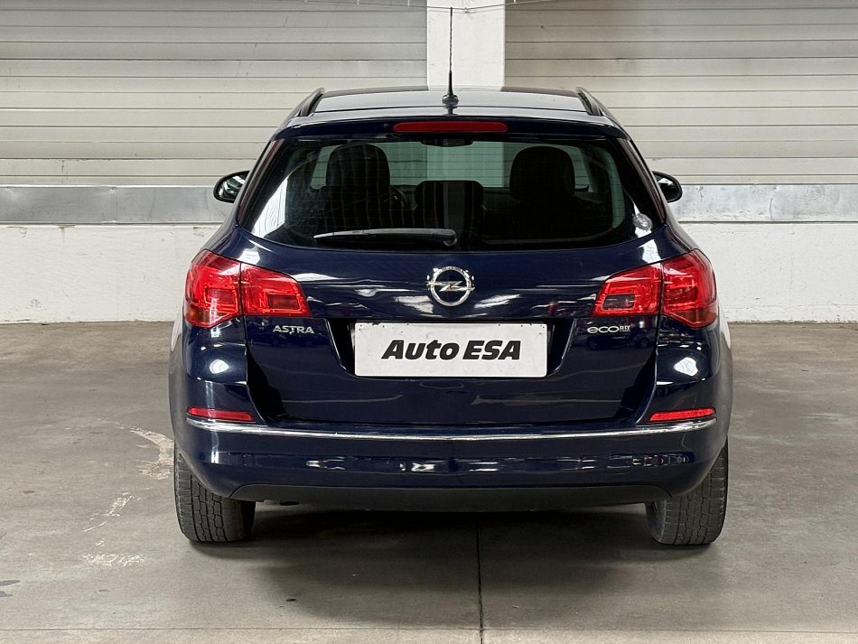 Opel Astra 1.4 T 