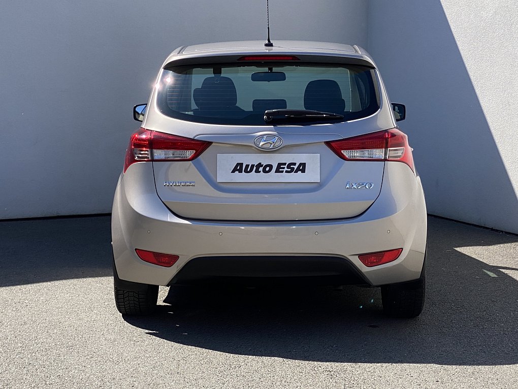 Hyundai Ix20 1.4I 