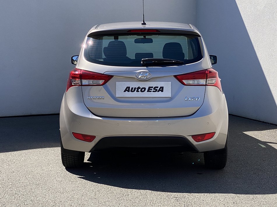 Hyundai Ix20 1.4I 
