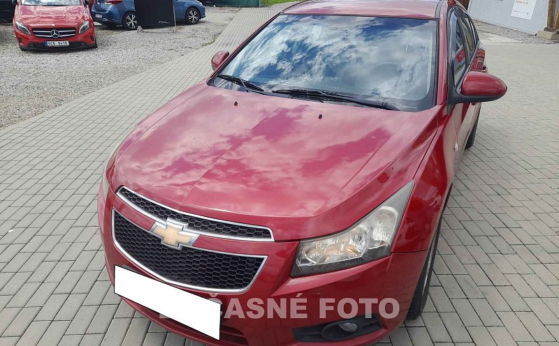 Chevrolet Cruze 1.8 
