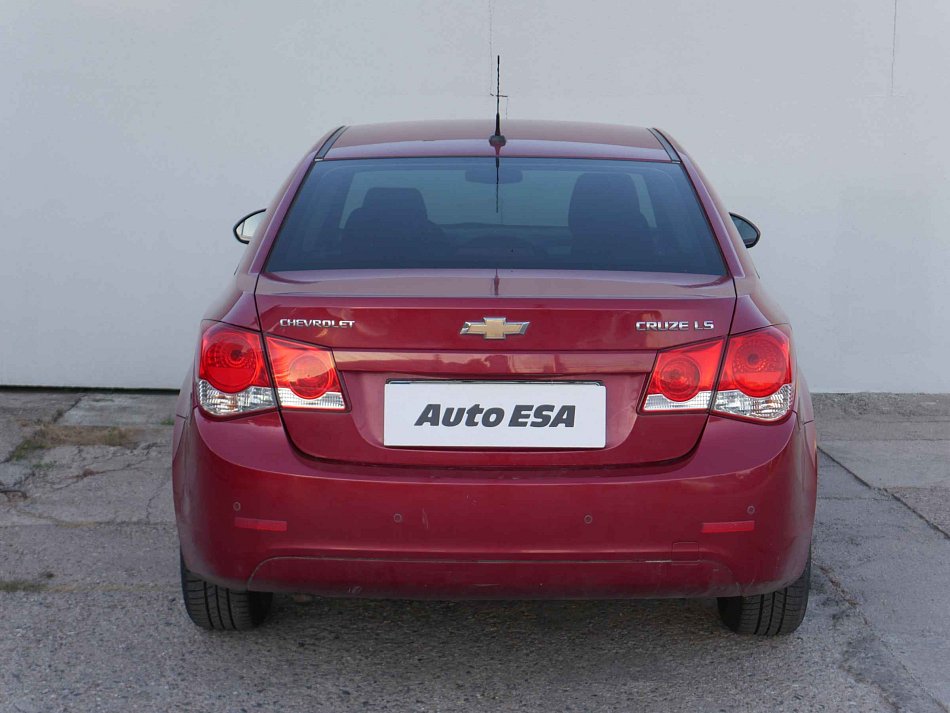 Chevrolet Cruze 1.8 