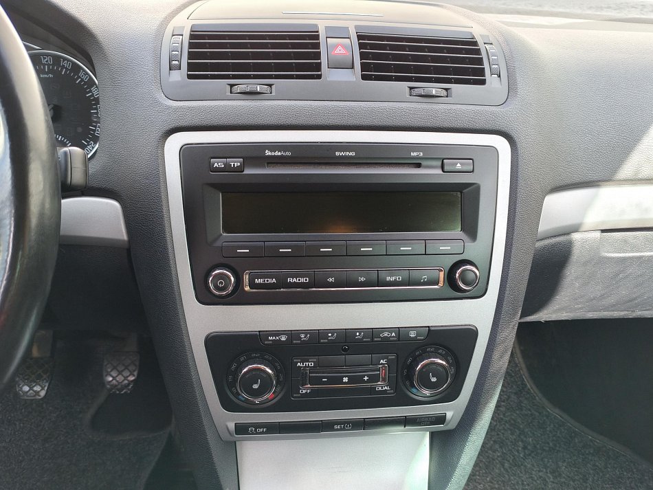 Škoda Octavia II 1.4 TSi Elegance