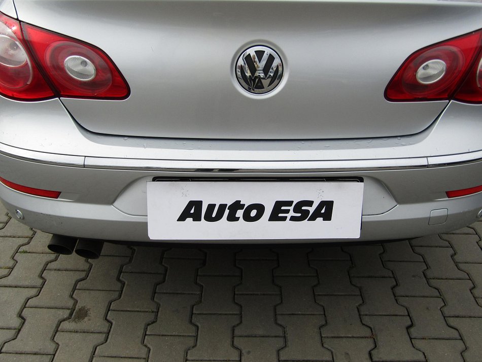 Volkswagen Passat CC 2.0TDi 