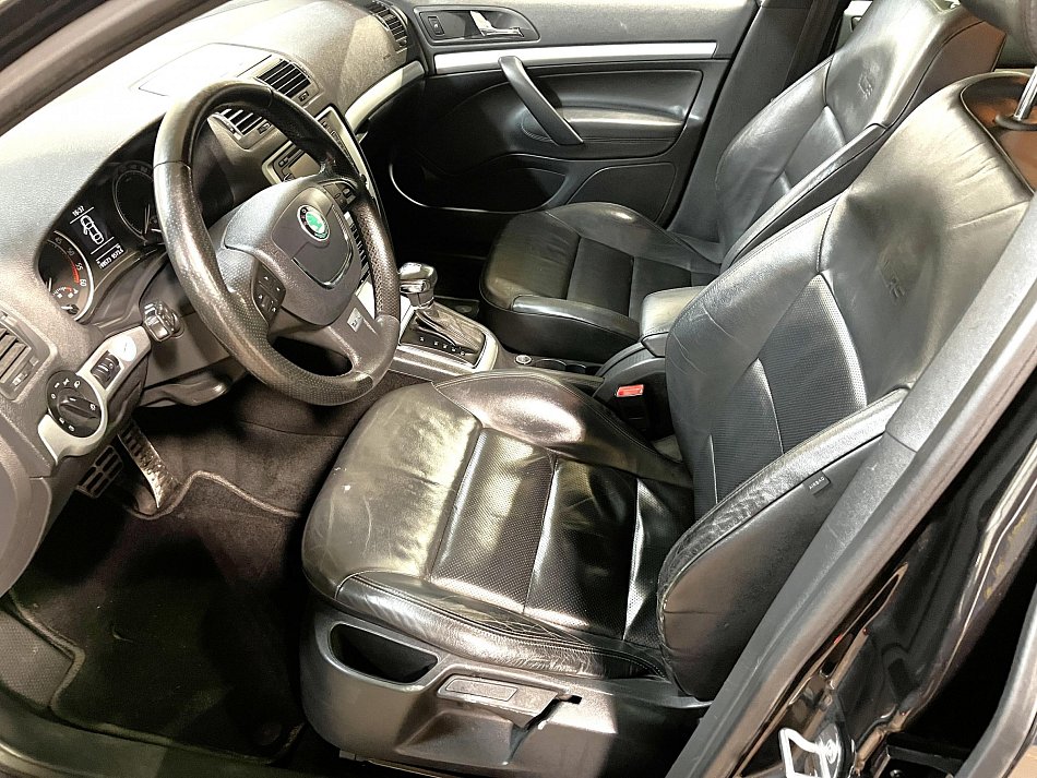 Škoda Octavia II 2.0 TDi RS