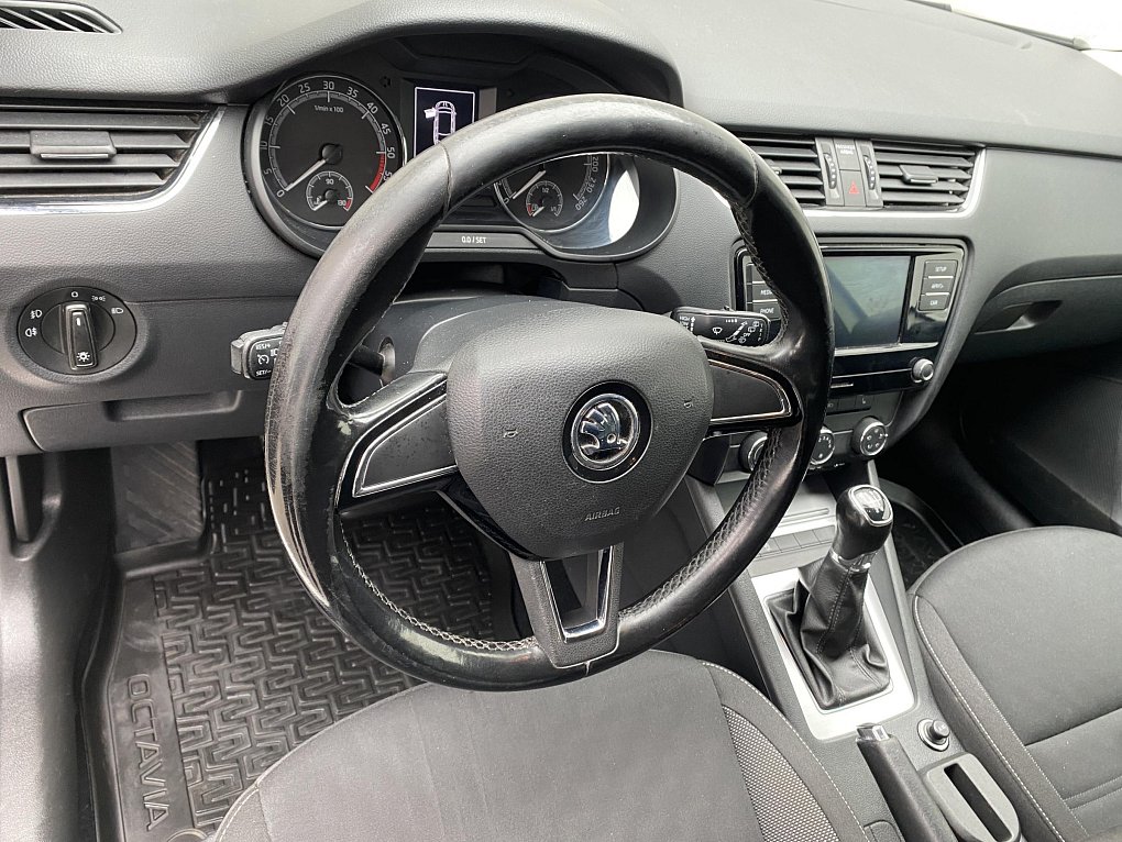 Škoda Octavia III 1.6 TDi 