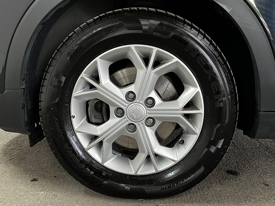 SsangYong Tivoli 1.5i 
