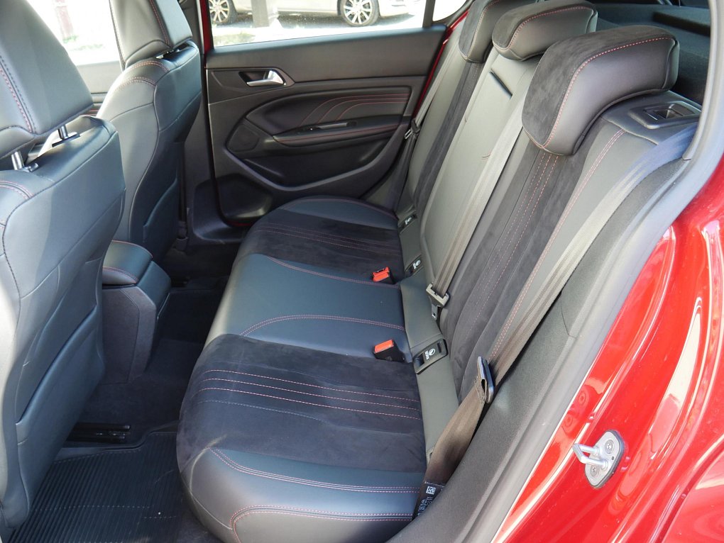 Peugeot 308 2.0 HDi GT