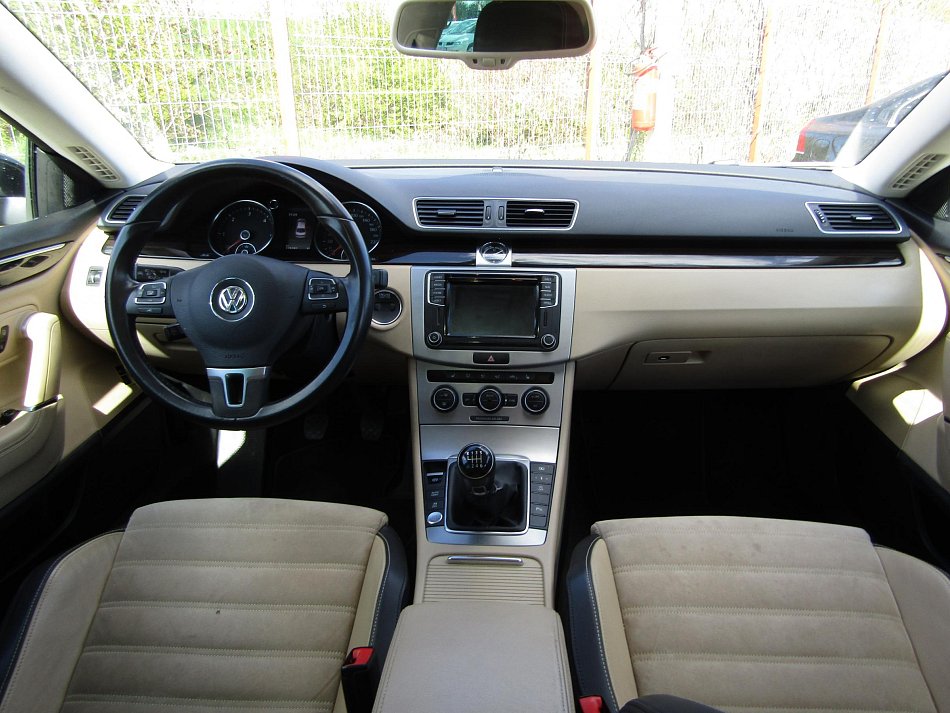 Volkswagen CC 2.0 TDi 