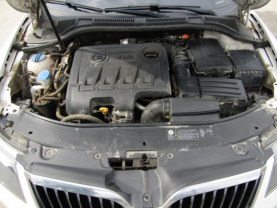Škoda Superb II 2.0TDi Elegance