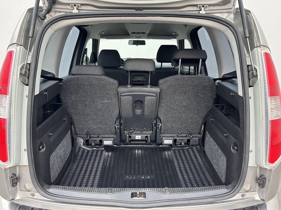 Škoda Roomster 1.4 16V Sport