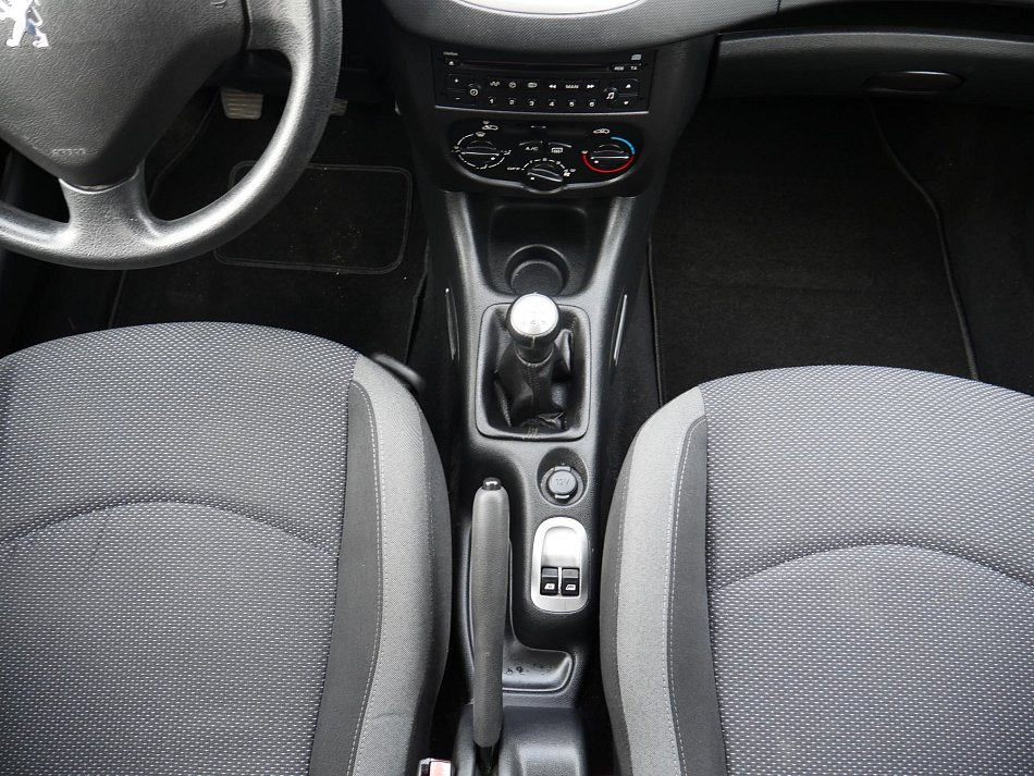 Peugeot 206 1.4i  +