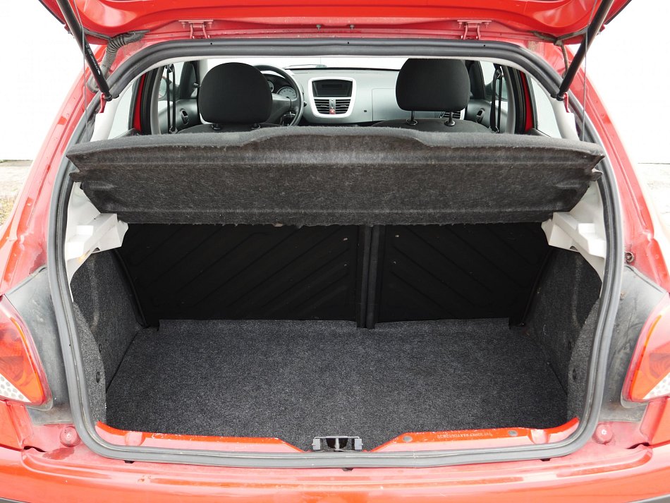 Peugeot 206 1.4i  +