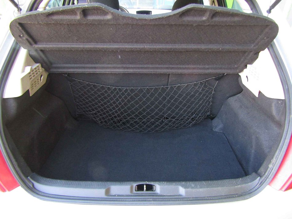Peugeot 207 1.4 i 