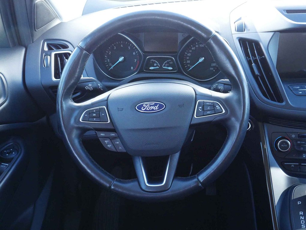 Ford Kuga 1.5 EB ST-Line