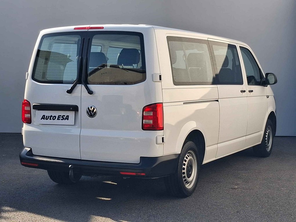 Volkswagen Transporter 2.0TDi  L2 9míst