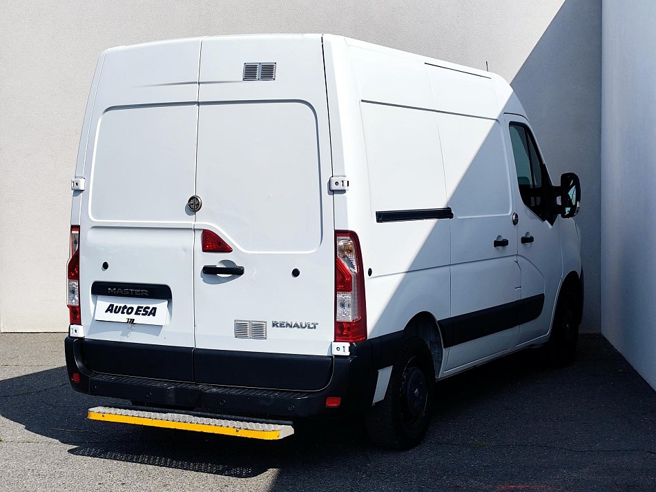 Renault Master 2.2dCi  L1H2