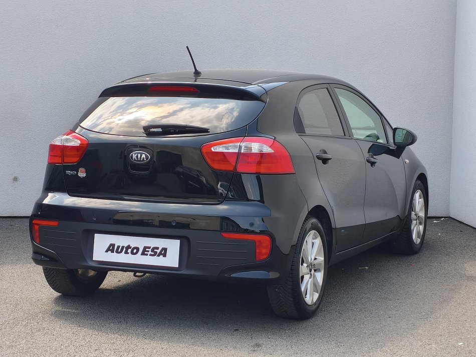 Kia Rio 1.4i Edition