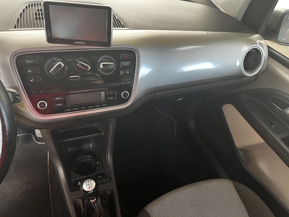 Volkswagen Up! 1.0 MPi 