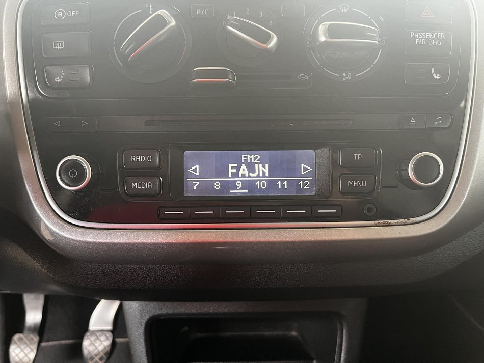 Volkswagen Up! 1.0 MPi 