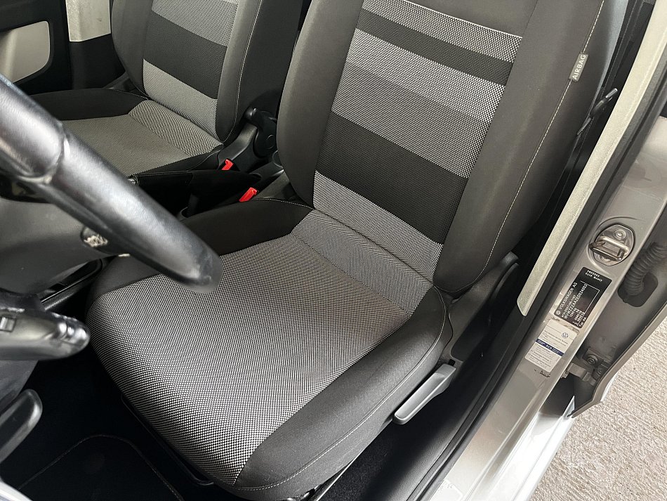 Volkswagen Up! 1.0 MPi 
