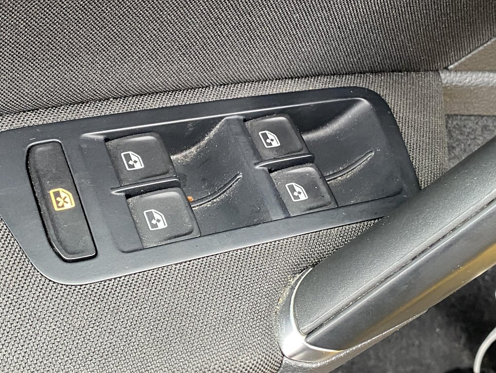 Volkswagen Golf 1.5 TSi Sound