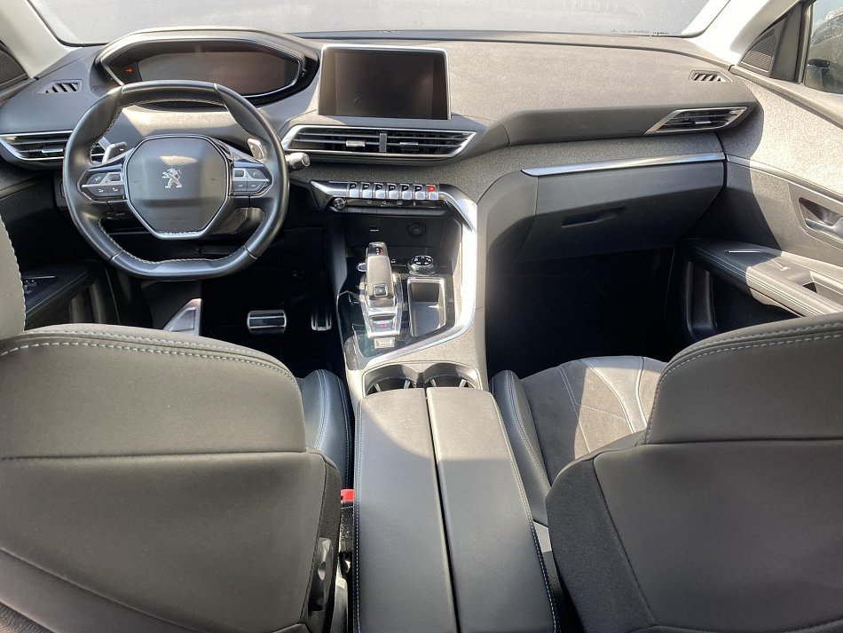 Peugeot 3008 1.2PT Crossway