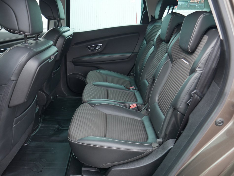 Renault Scénic 1.8dCi 
