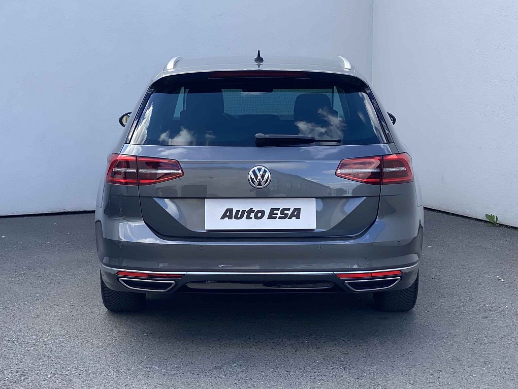 Volkswagen Passat 2.0 TDi Highline