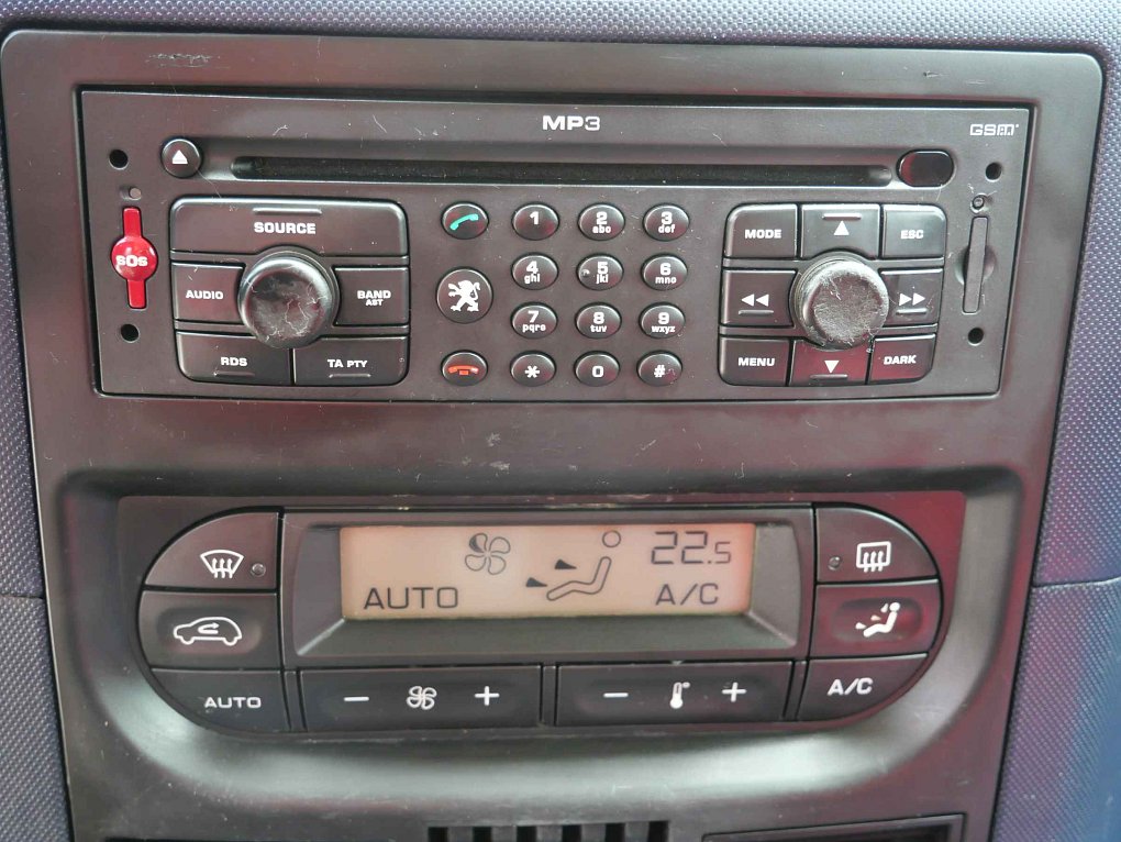 Peugeot 1007 1.4HDi 