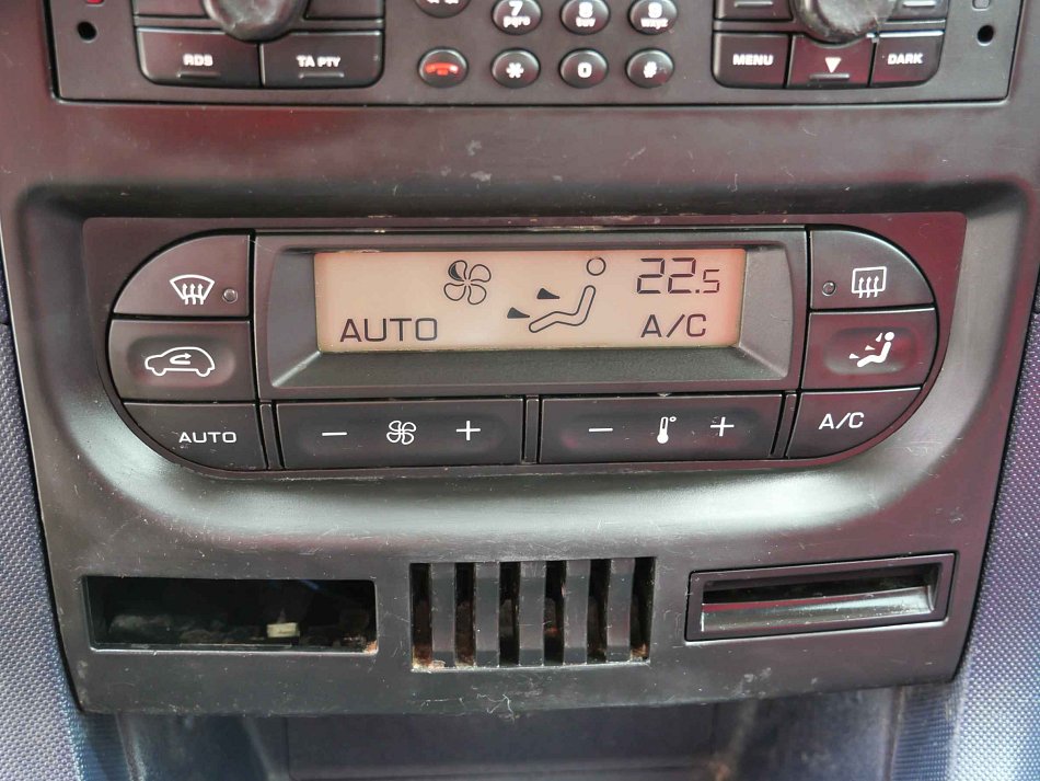 Peugeot 1007 1.4HDi 