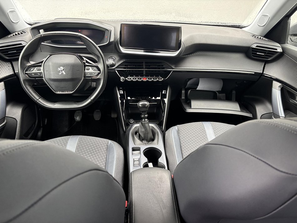 Peugeot 2008 1.2 PT Allure