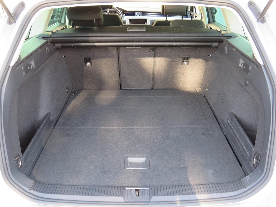 Volkswagen Passat 2.0 TDi Comfortline