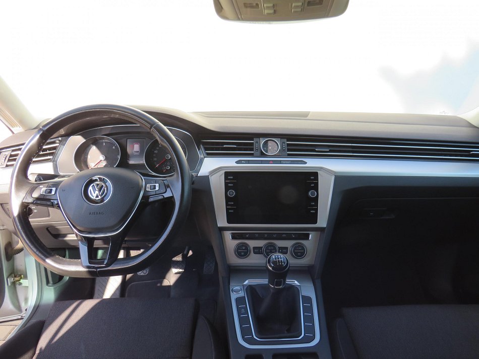 Volkswagen Passat 2.0 TDi Comfortline