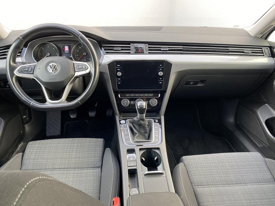 Volkswagen Passat 2.0 TDi Business