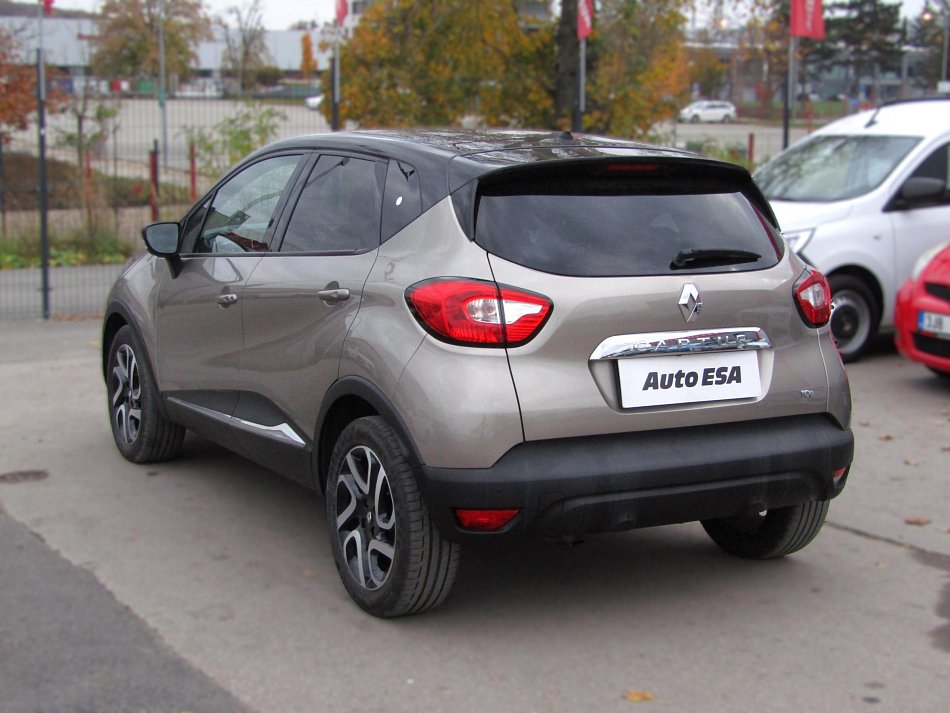 Renault Captur 1.2TCe Intense