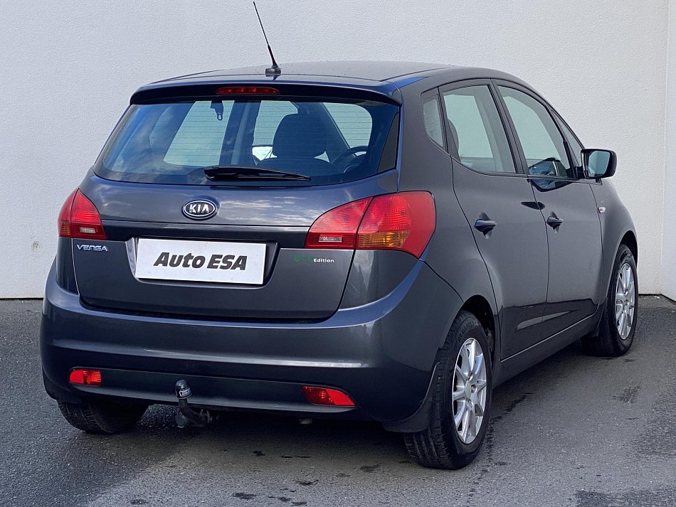 Kia Venga 1.6i 