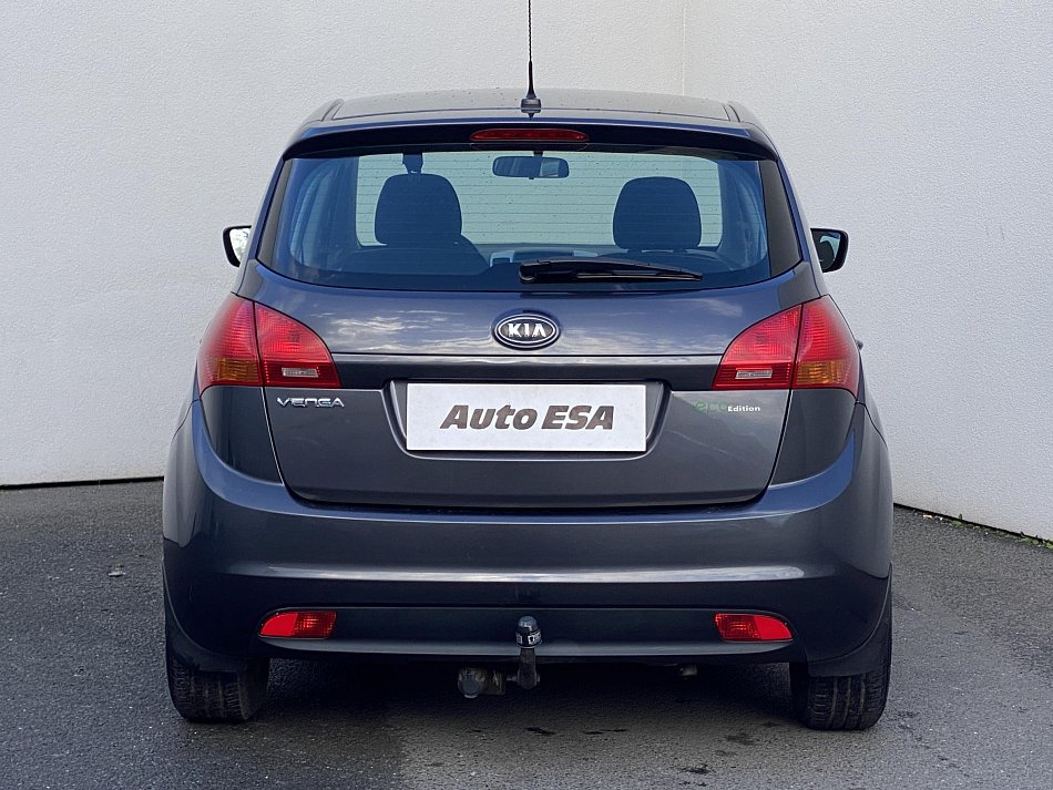 Kia Venga 1.6i 