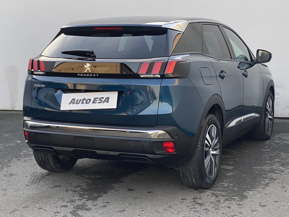 Peugeot 3008 1.2PT Allure