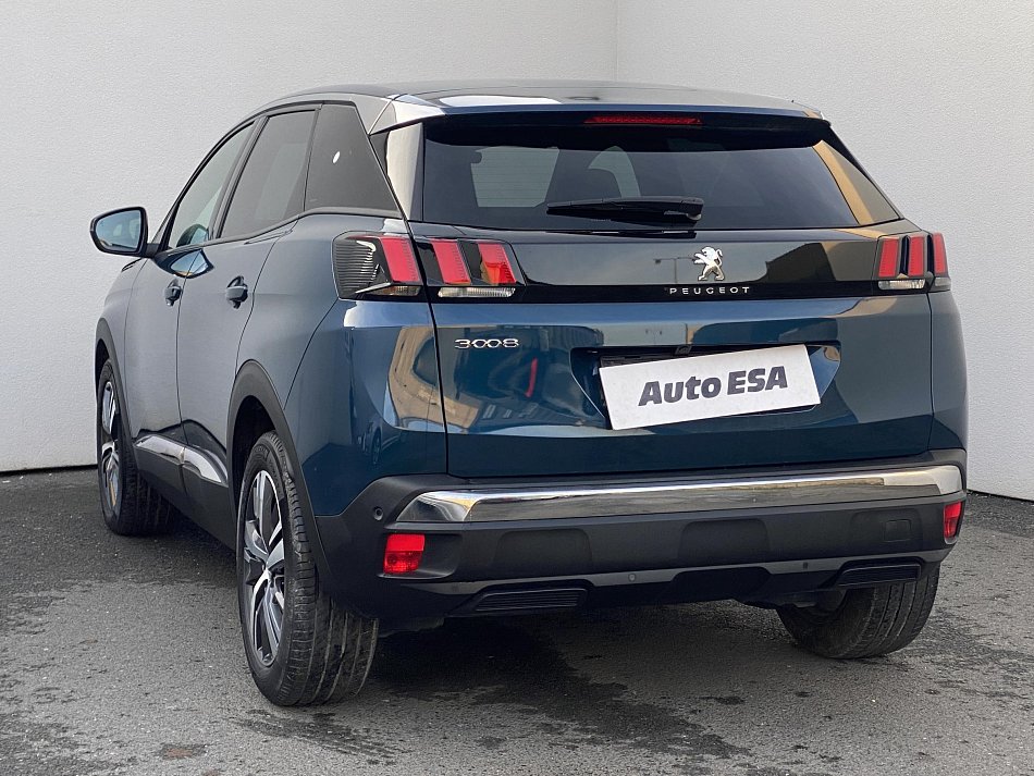 Peugeot 3008 1.2PT Allure