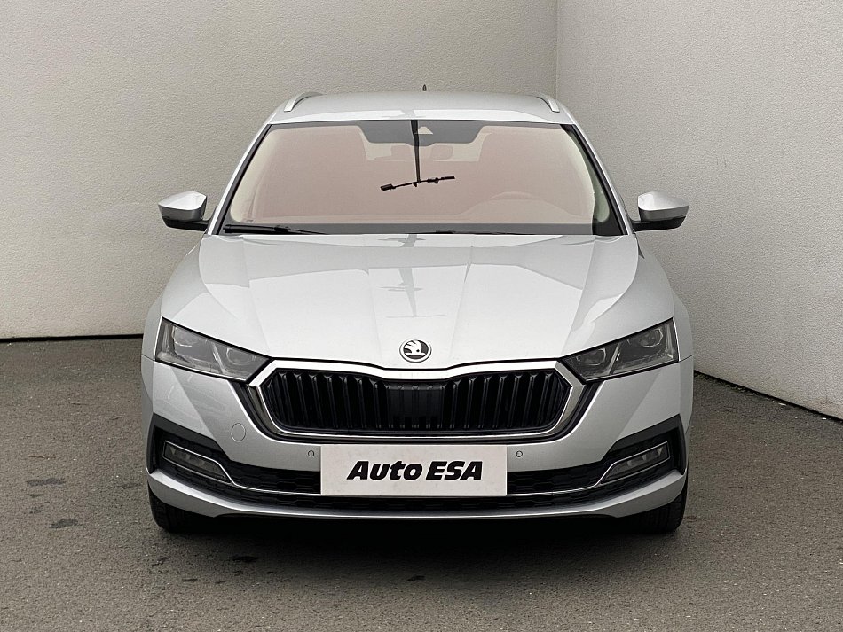Škoda Octavia IV 1.5 TSi Style