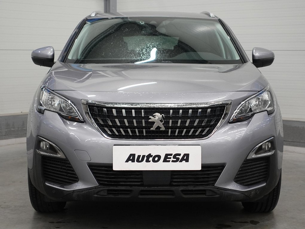 Peugeot 3008 1.2 PT 