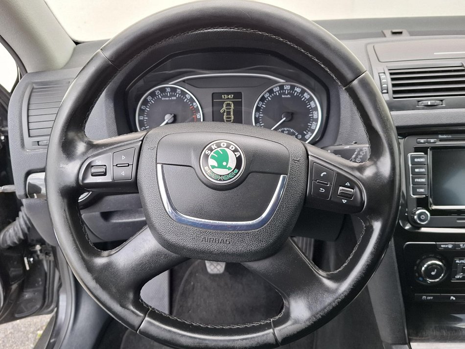 Škoda Octavia II 2.0 TDI L&K 4x4