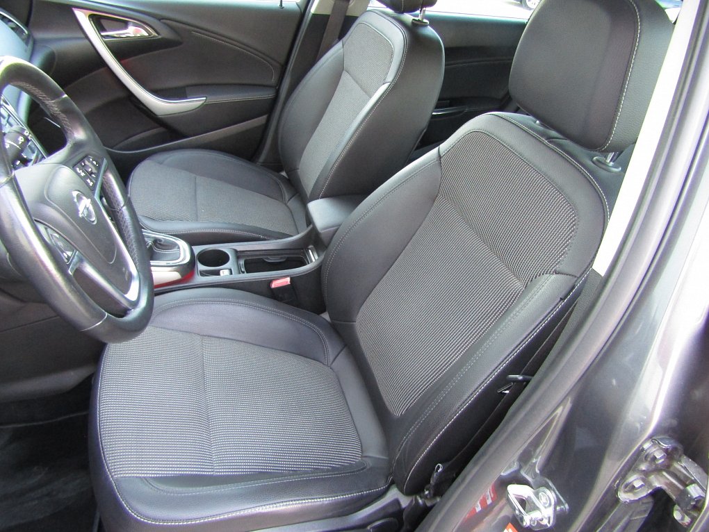 Opel Astra 1.6 T Cosmo