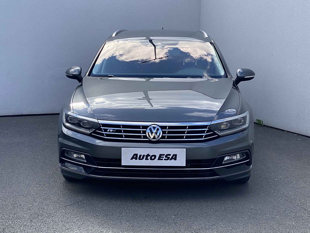 Volkswagen Passat 2.0 TDi Highline