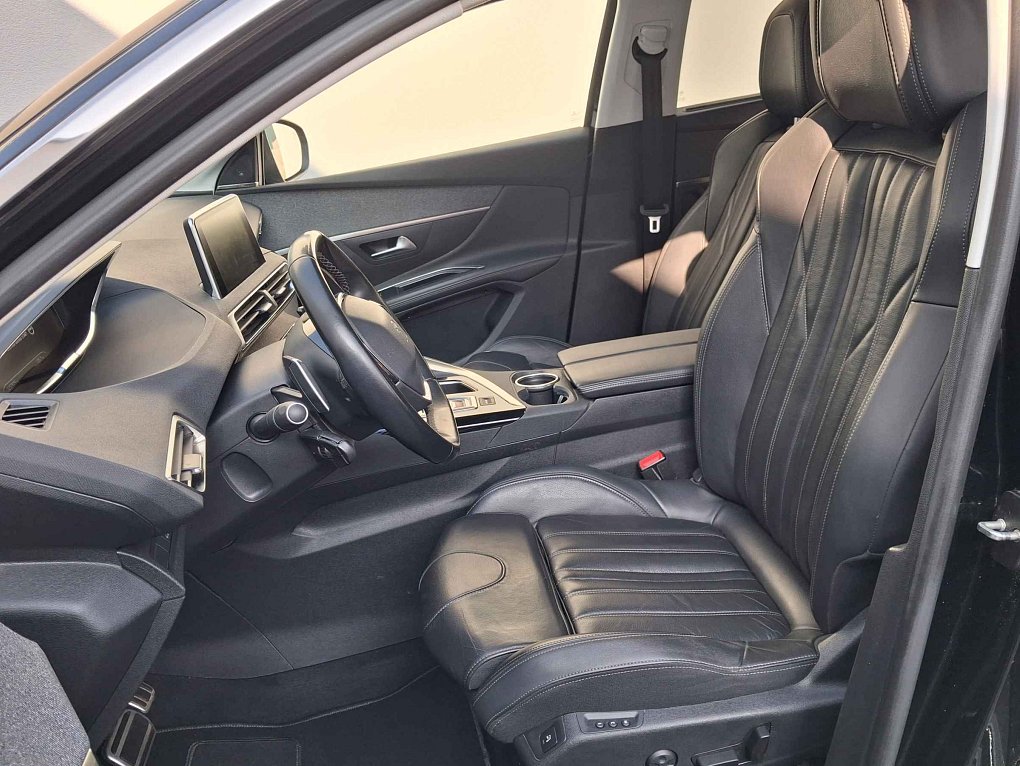 Peugeot 5008 1.2 PT Allure