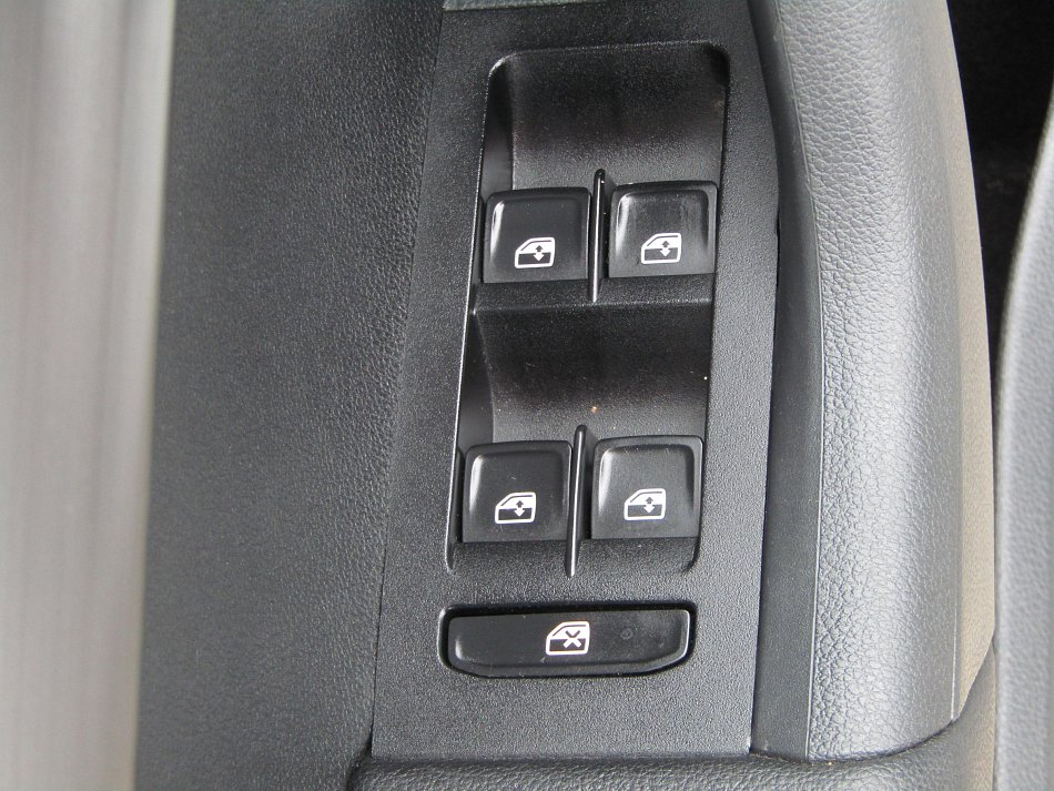 Škoda Octavia III 2.0TDi Ambition