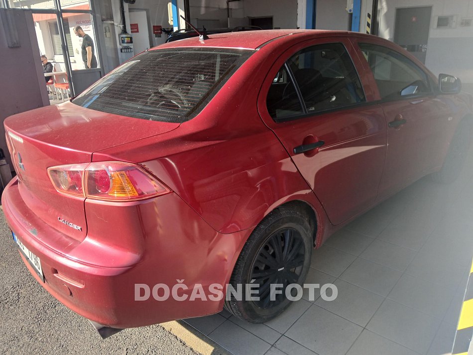 Mitsubishi Lancer 1.5 