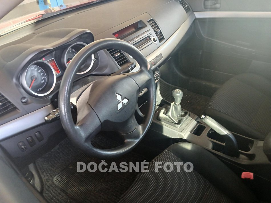 Mitsubishi Lancer 1.5 