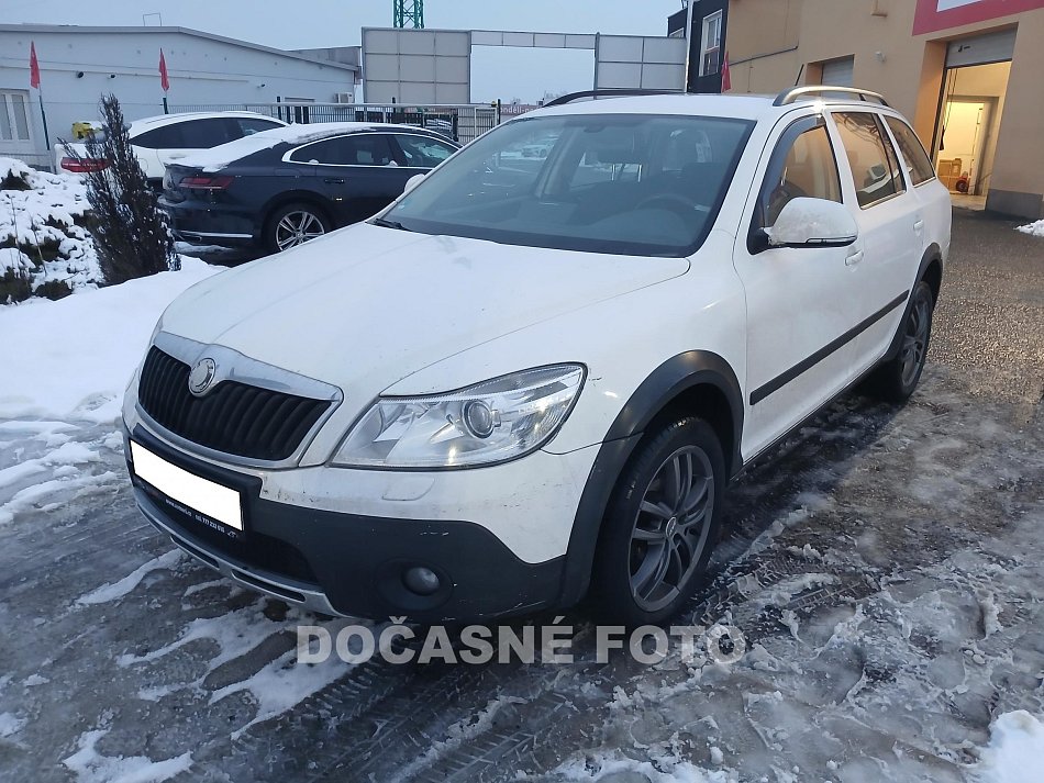 Škoda Octavia II 2.0 TDI  Scout